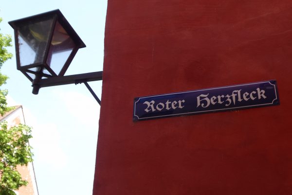Regensburg Roter Herzfleck